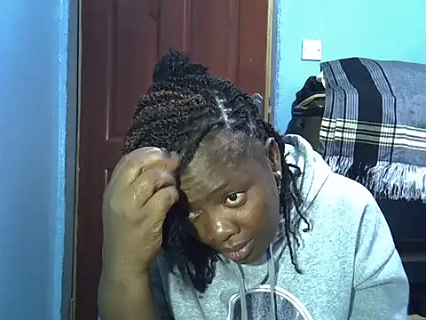 Snapshot of Ebonyceline chatting on May 16, 6:50 pm Ebonyceline online show from May 16, 6:50 pm