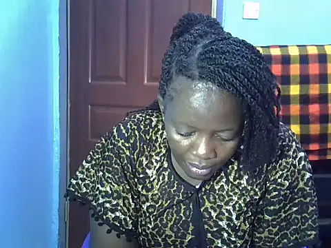 Snapshot of Ebonyceline chatting on May 21, 8:05 pm Ebonyceline online show from May 21, 8:05 pm