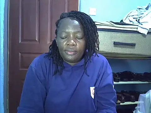 Snapshot of Ebonyceline chatting on May 24, 7:24 am Ebonyceline online show from May 24, 7:24 am