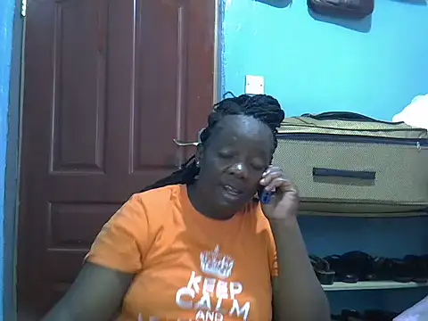 Snapshot of Ebonyceline chatting on May 25, 8:09 am Ebonyceline online show from May 25, 8:09 am