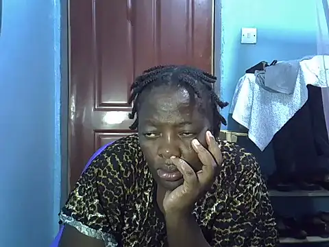 Snapshot of Ebonyceline chatting on June 7, 12:04 am Ebonyceline online show from June 7, 12:04 am