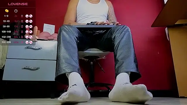 TomLover 12 online show from December 1, 12:48 am