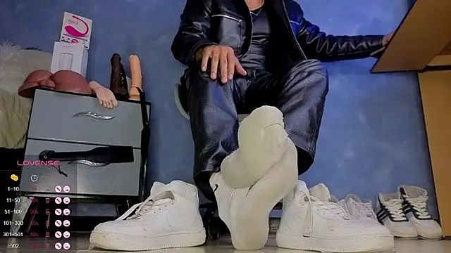 TomLover 12 online show from April 24, 1:41 am