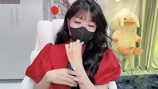 Mya Lee online show from January 25, 4:35 pm