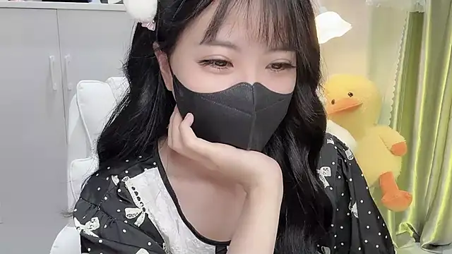 Mya Lee online show from February 1, 5:37 pm