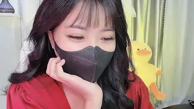 Mya Lee online show from February 10, 4:25 pm