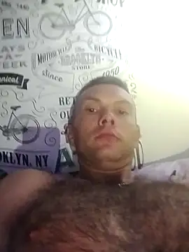 Snapshot of liderek83 chatting on October 14, 11:05 pm liderek83 online show from October 14, 11:05 pm