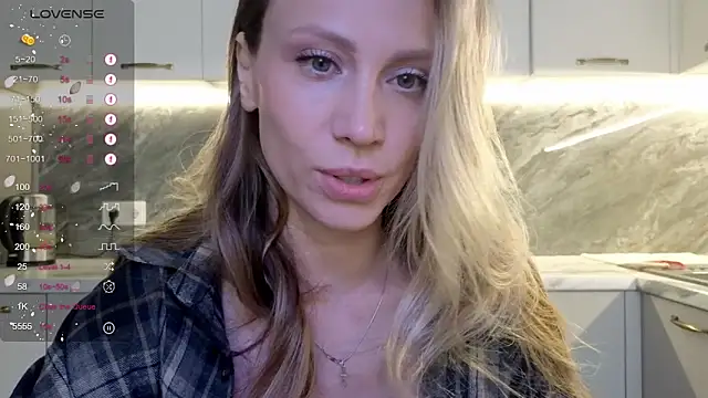 Alice Wonders online show from March 12, 6:19 am