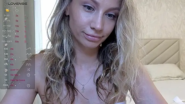Alice Wonders online show from May 20, 7:14 am