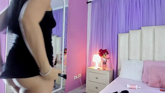 lulumars online show from December 21, 8:07 am