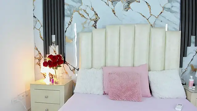 lulumars online show from March 18, 4:47 am