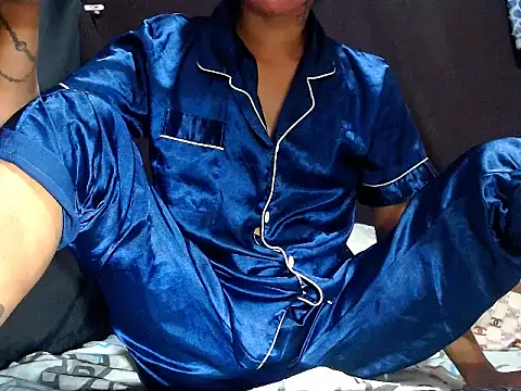 Snapshot of AsianNaughtiesMistress chatting on June 3, 8:28 am AsianNaughtiesMistress online show from June 3, 8:28 am