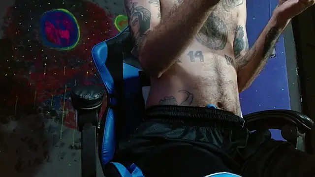 Tatted21xxx online show from February 4, 5:42 am