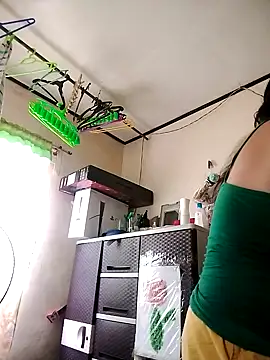 Snapshot of Sofiafuckbabes chatting on February 7, 6:35 am Sofiafuckbabes online show from February 7, 6:35 am