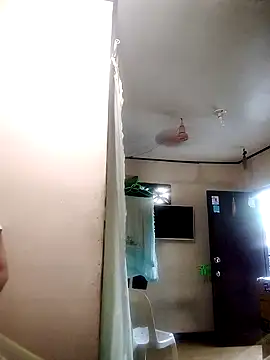 Snapshot of Sofiafuckbabes chatting on March 5, 10:43 pm Sofiafuckbabes online show from March 5, 10:43 pm