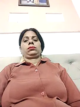 Manmohini123 online show from March 2, 7:21 am