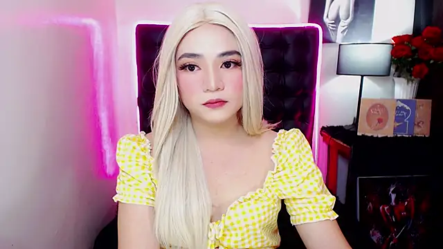 Snapshot of ErinSmith7inches_TS chatting on October 9, 3:26 am ErinSmith7inches TS online show from October 9, 3:26 am