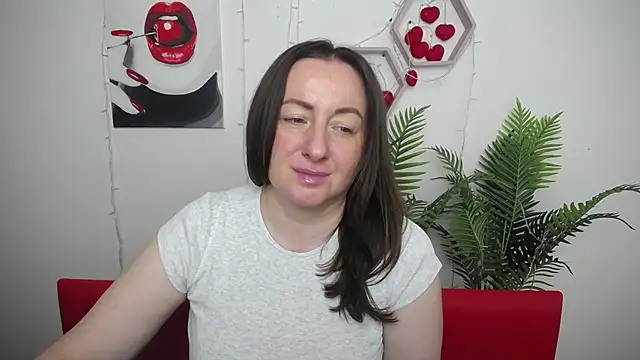 Abby Taylorr online show from April 23, 6:14 am