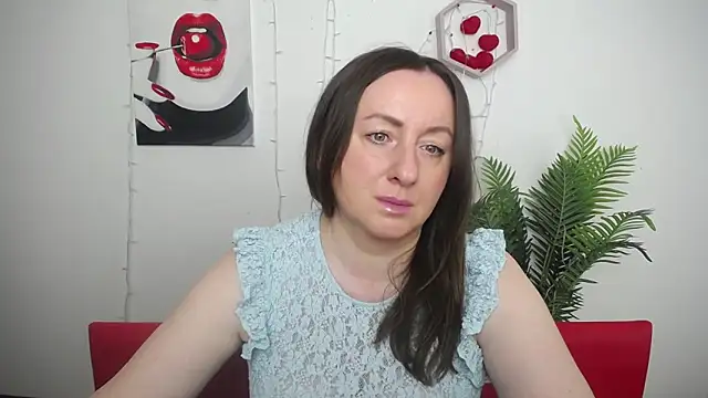 Abby Taylorr online show from April 26, 6:22 am