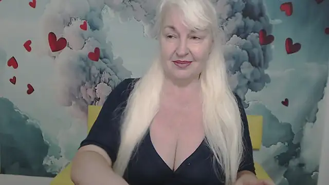 BlondyLeeBest online show from February 2, 10:17 pm