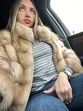 AngelinaMoore online show from February 18, 11:22 am