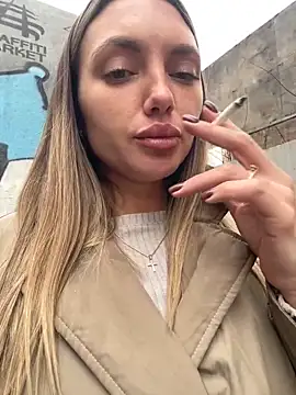 AngelinaMoore online show from February 27, 10:48 am