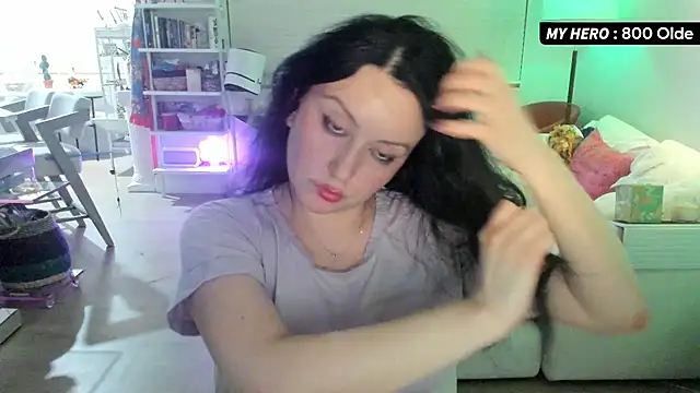 Vesaaa online show from October 8, 3:15 am