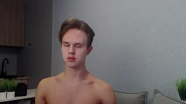 MartinMendez online show from September 30, 8:41 am