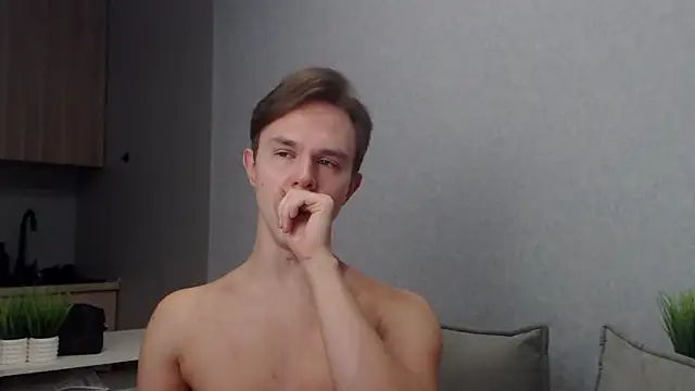 MartinMendez online show from December 4, 9:07 am