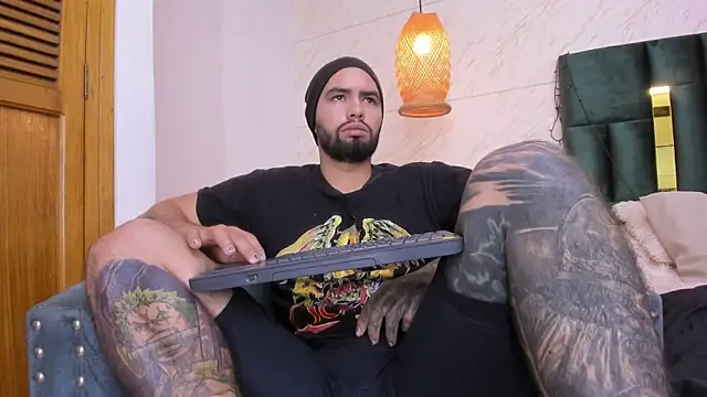 matteosantos online show from February 1, 2:34 pm