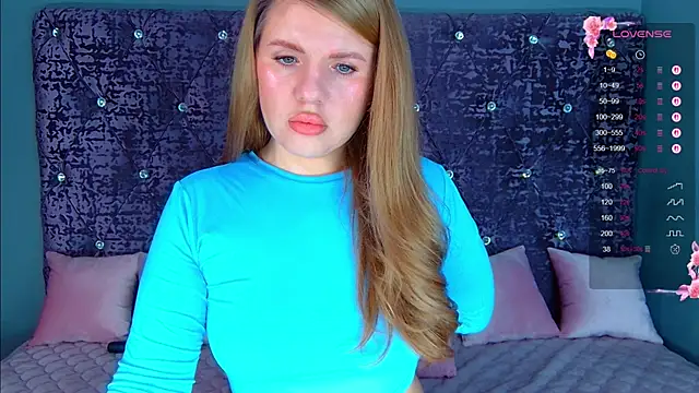 NoraBigAss online show from March 3, 1:01 am