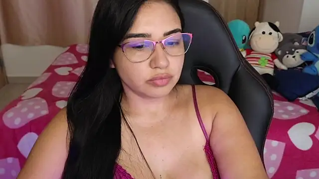 Snapshot of _anastasia chatting on February 8, 7:05 pm  anastasia online show from February 8, 7:05 pm