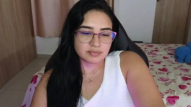 Snapshot of _anastasia chatting on February 14, 11:31 pm  anastasia online show from February 14, 11:31 pm
