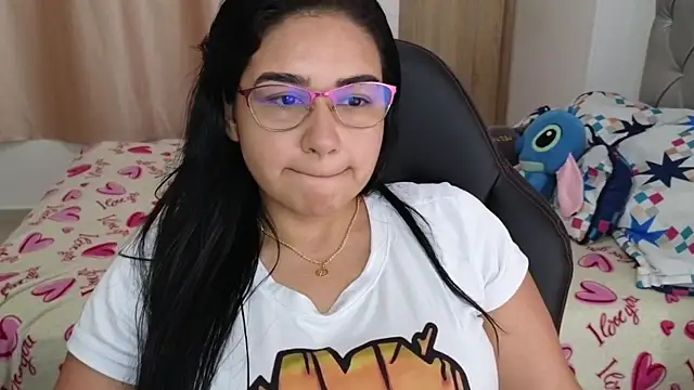 Snapshot of _anastasia chatting on February 15, 6:01 pm  anastasia online show from February 15, 6:01 pm