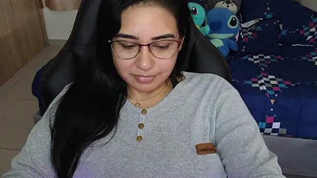 Snapshot of _anastasia chatting on February 21, 10:48 pm  anastasia online show from February 21, 10:48 pm
