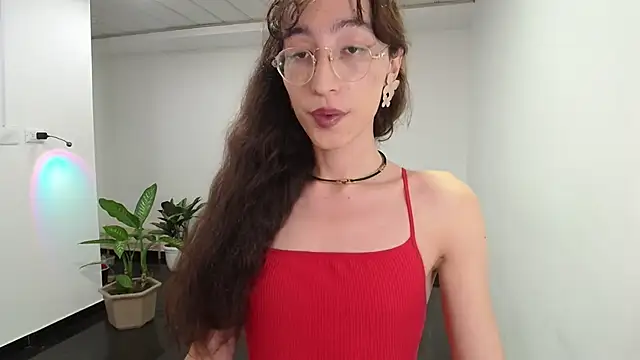 NicoleCortez online show from December 5, 2:42 am