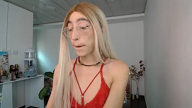 NicoleCortez online show from January 28, 7:42 pm