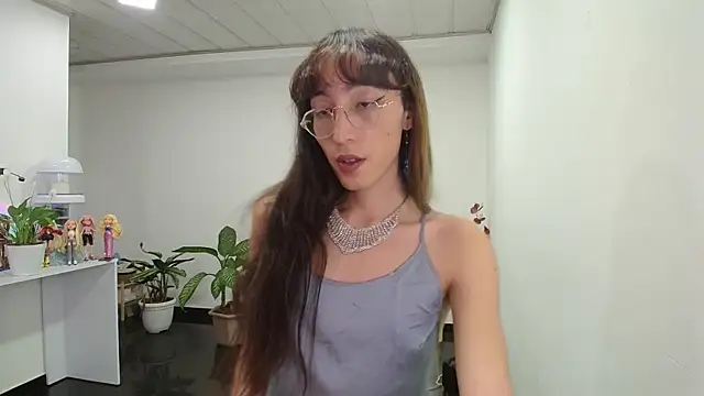 NicoleCortez online show from February 8, 10:51 pm