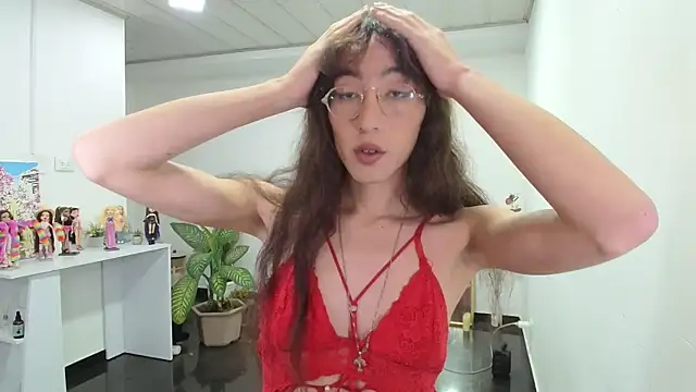 NicoleCortez online show from March 5, 12:38 am