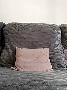 LoGaNfree88 online show from March 15, 12:45 pm