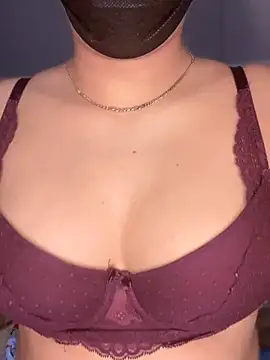 Amber-Queen online show from January 15, 2:06 am