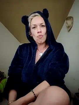 sexymarilyncolombia online show from February 16, 10:43 pm