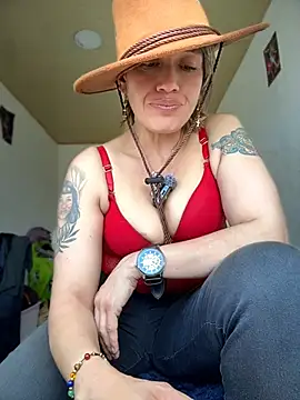 Snapshot of sexymarilyncolombia chatting on May 24, 2:44 pm sexymarilyncolombia online show from May 24, 2:44 pm