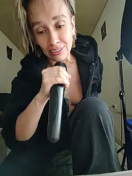 sexymarilyncolombia online show from June 25, 1:16 am