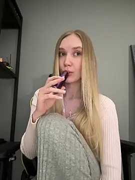 MariaTull online show from March 19, 6:55 pm