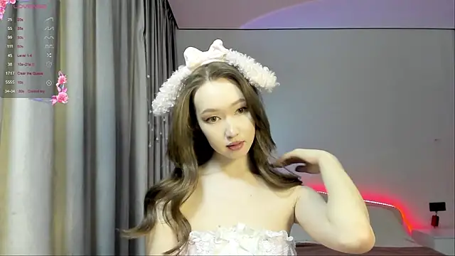  luna 022 online show from February 14, 3:15 pm