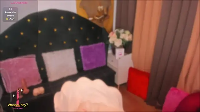 Snapshot of SexGoddess_Celine chatting on February 7, 1:58 am SexGoddess Celine online show from February 7, 1:58 am