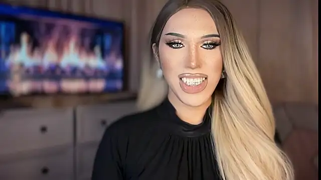 Ts glamxxxx online show from April 12, 10:09 am