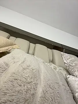 ALISSON FOXXX1 online show from April 11, 10:47 pm