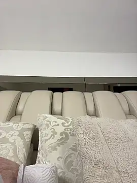 ALISSON FOXXX1 online show from April 20, 10:55 pm